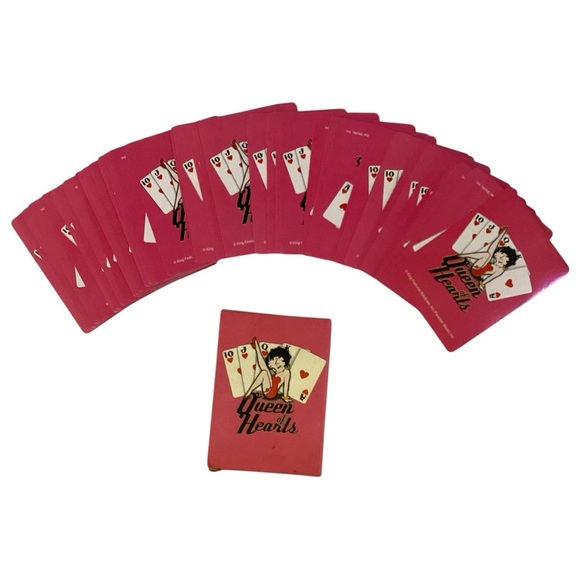 Vintage Betty Boop Queen Of Hearts Playing Cards Universal Studios - Picture 2 of 4